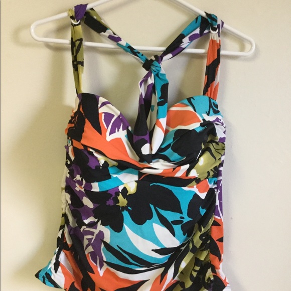 Miraclesuit SWIM Top❤️ - Picture 7 of 8